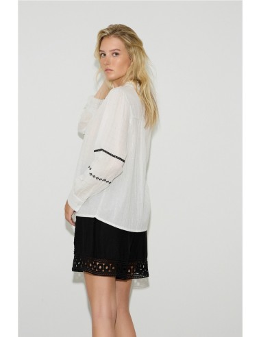 BLUSA BORDADA LUREX     BSB JEANS