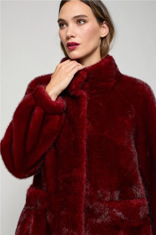 ABRIGO PELO GRANATE...