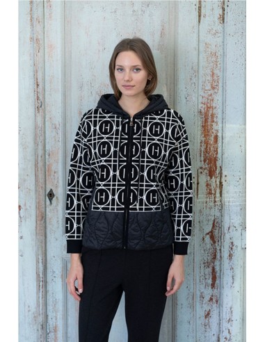 CHAQUETA NEGRA MONOGRAMA   HONGO