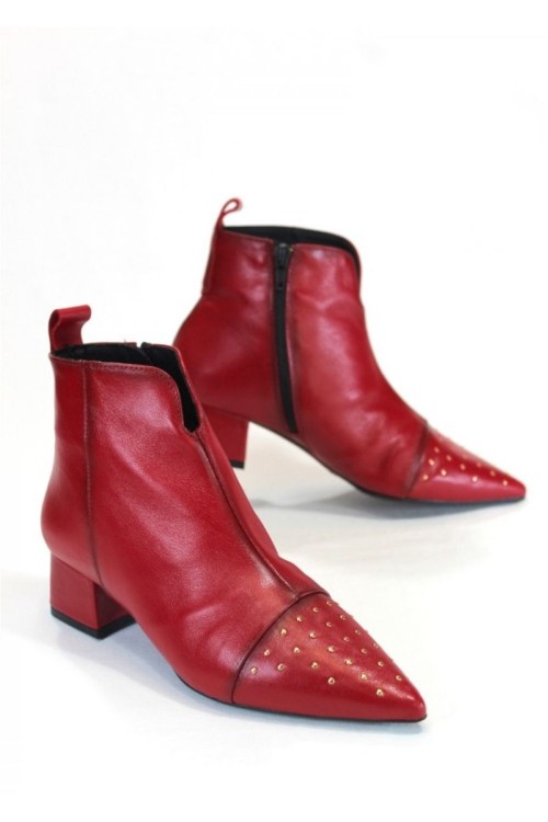 BOTIN PUNTERA TACHUELAS...