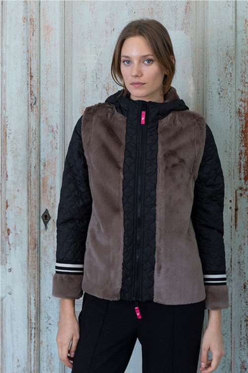 CHAQUETA CONVERTIBLE EN...