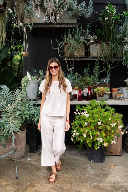 CAMISA DE RAYAS FLUIDA...