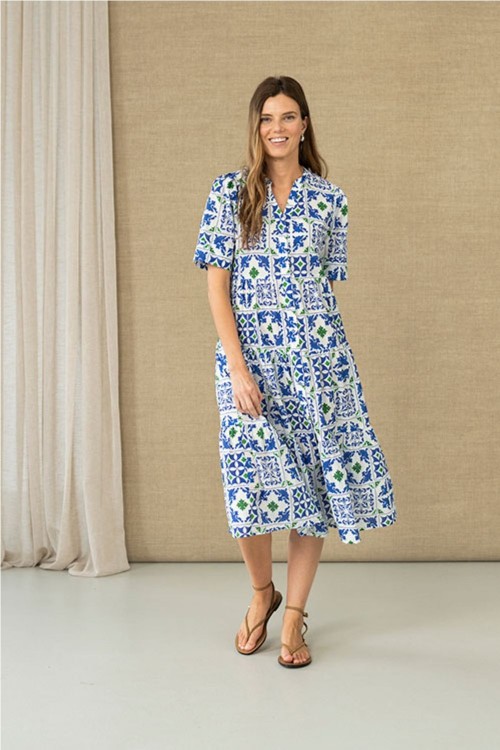 VESTIDO ESTAMPADO VOLANTES...