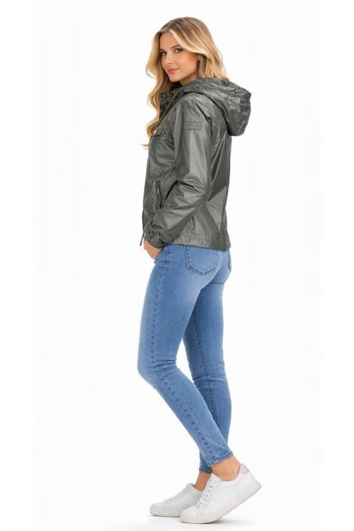 CHAQUETA CORTAVIENTOS... 2