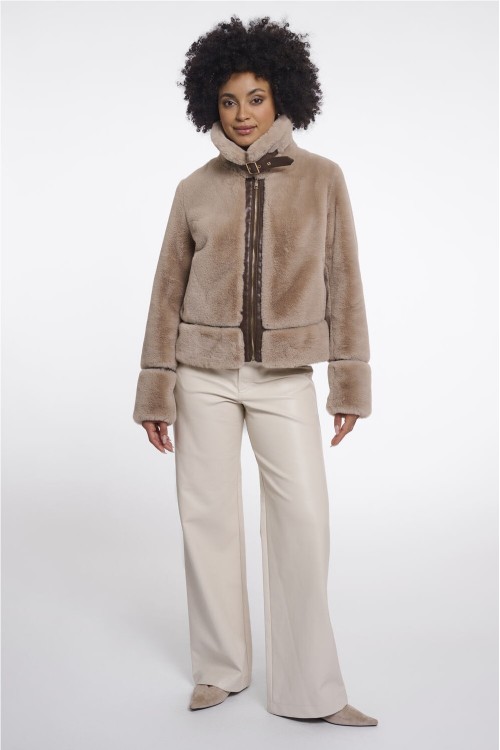 CHAQUETA CORTA LAMBRA... 2
