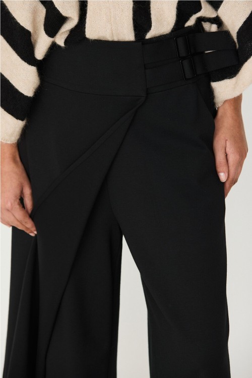 PANTALÓN ARAIKA  SKFK 2