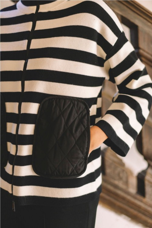 CHAQUETA PUNTO BOLSILLO... 2