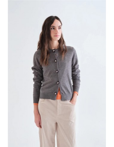 CARDIGAN CON BOTONES   COMPAÑÍA...