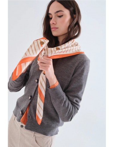 CARDIGAN CON BOTONES   COMPAÑÍA...