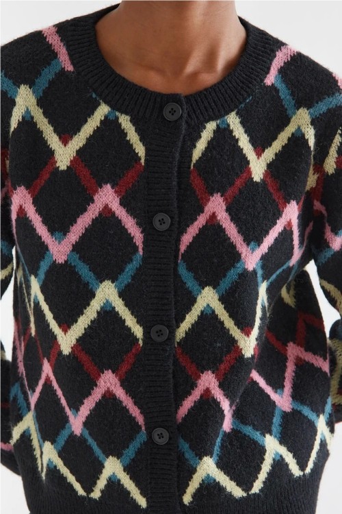 CARDIGAN ESTAMPADO SKEIN... 2